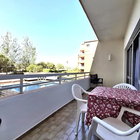Tres Castelos Rocha Fantastic Beach Apartment *
