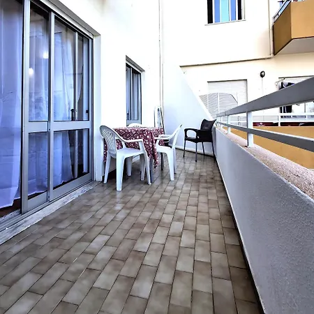 Tres Castelos Rocha Fantastic Beach Apartment