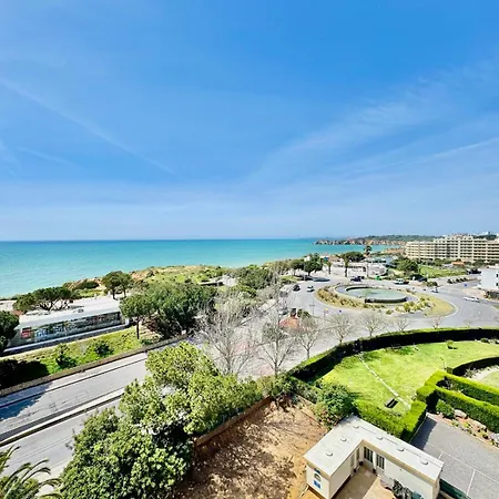 Tres Castelos Rocha Fantastic Beach Apartment *