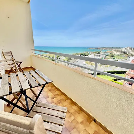 Tres Castelos Rocha Fantastic Beach Apartment